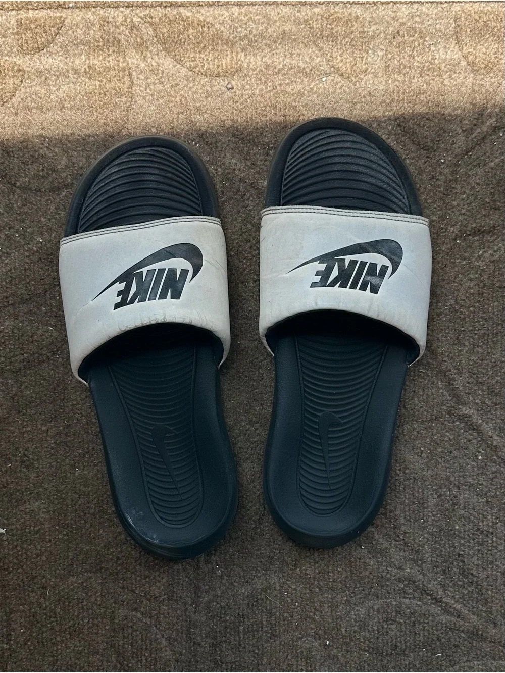 Men’s Nike Slides 11